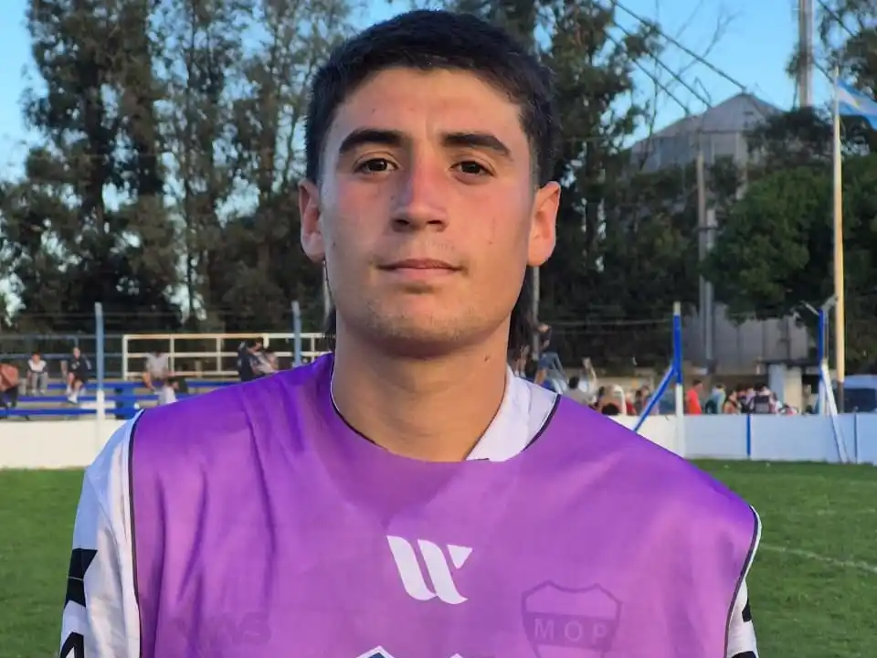 Iván Espende, delantero y capitán de Ministerio