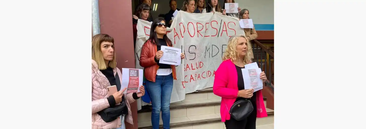 Los prestadores de salud reclaman que sus salarios están retrasados en más de un 300%.