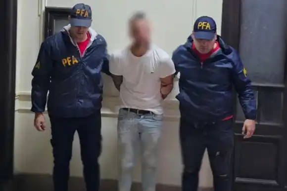 Cayó un prófugo por narcotráfico en la puerta de un boliche de zona norte