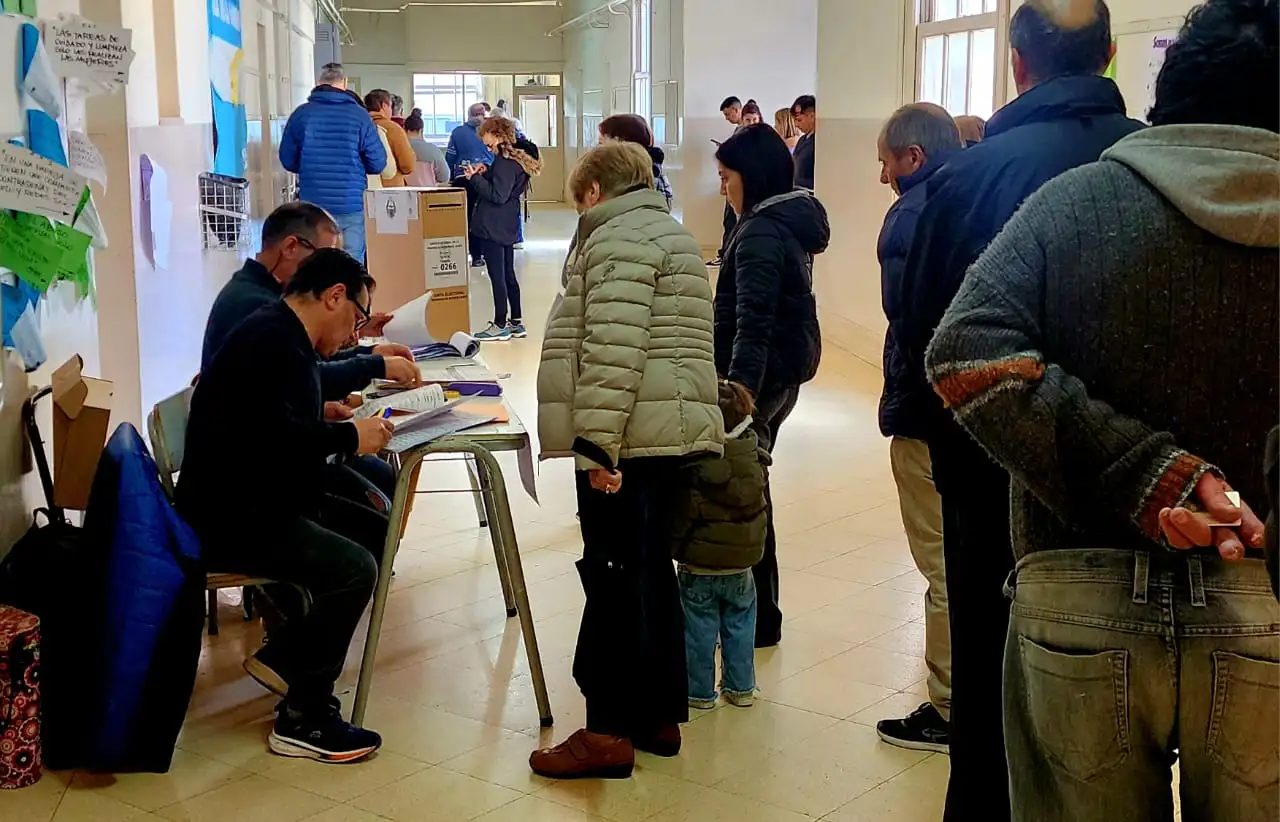 La jornada electoral de hoy es para renovar 35 bancas en la Cámara de Diputados de la Nación.