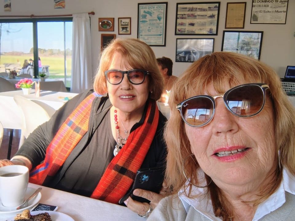Beatriz Chas disfrutó de una merienda en el Aerobar.