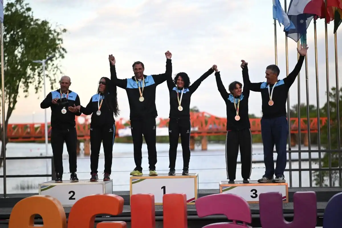 El Mundial de Canotaje completó su segunda jornada con nuevas victorias argentinas en las pruebas mixtas