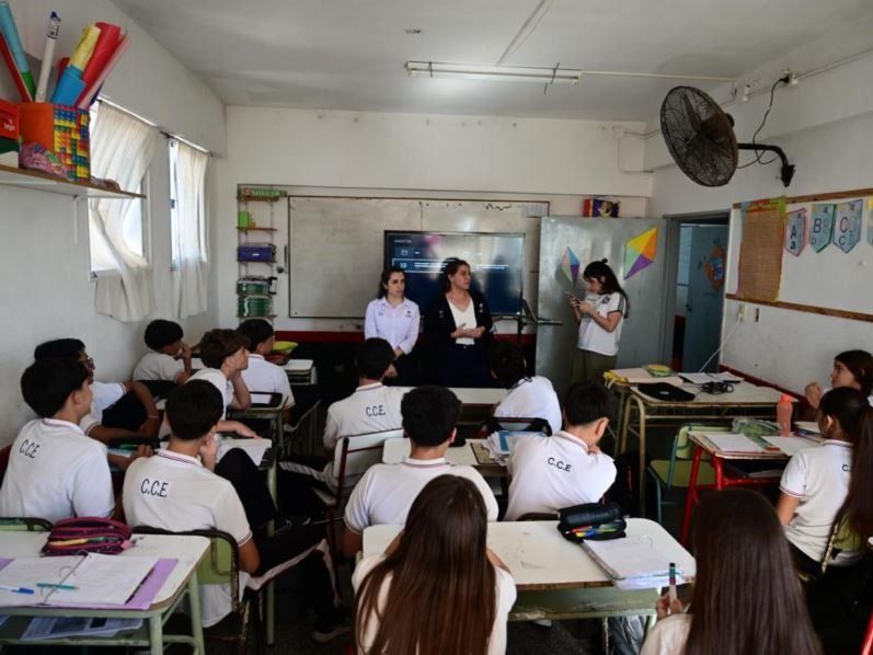 Brindaron un taller sobre acoso entre pares para promover vínculos saludables