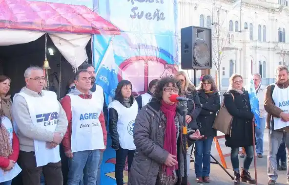 La Escuela Pública Itinerante de CTERA se instaló en Paraná