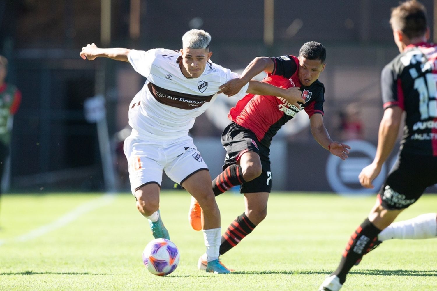 Con goles de Sordo y González, Newells empató con Platense de visitante