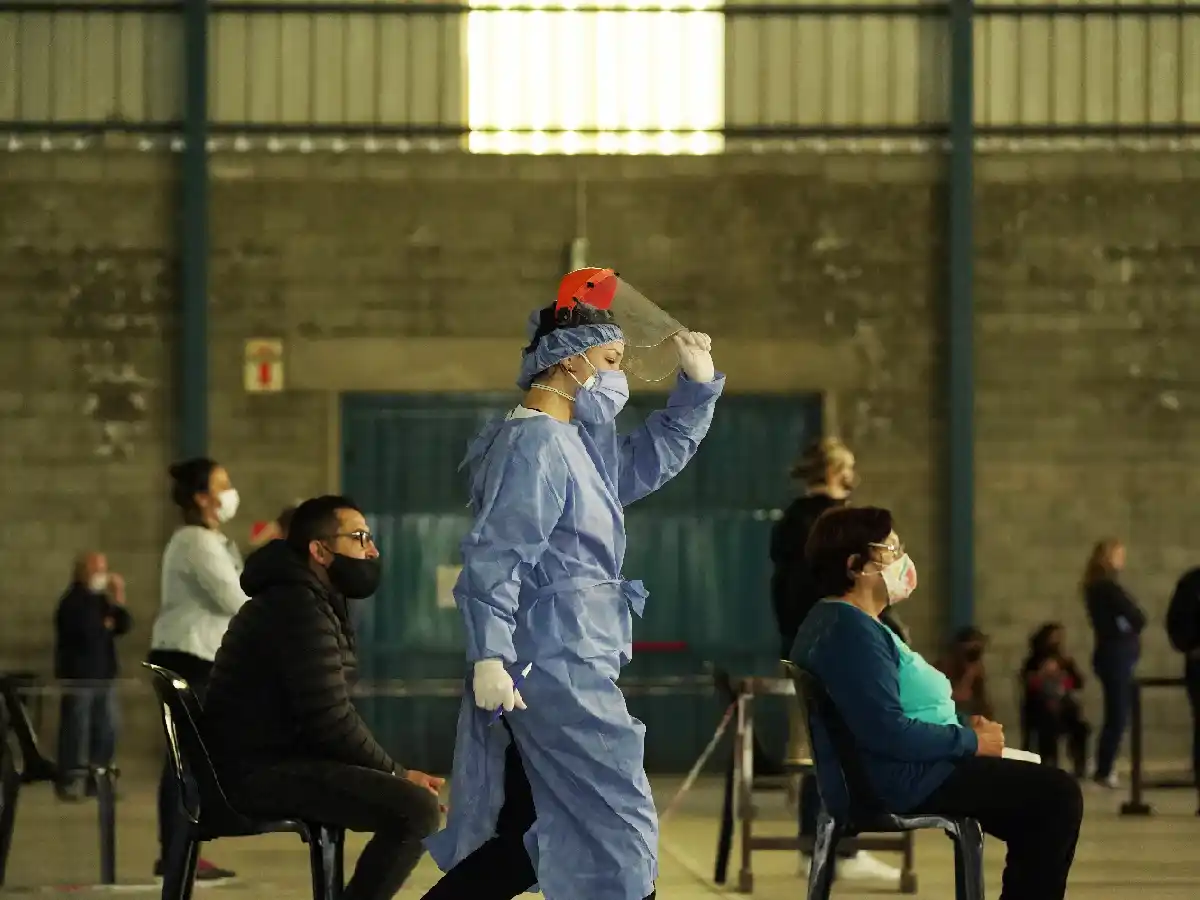  Otra jornada con largas filas para testearse 