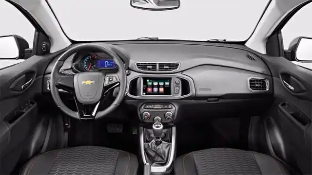 Rebajan hasta casi 40% los precios de los autos en los últimos días del año