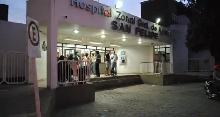 Nena de 6 años internada en San Nicolás tras ser atropellada por una moto