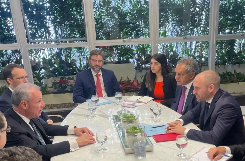 Acuerdo con Brasil para garantizar la provisión de energía en el invierno