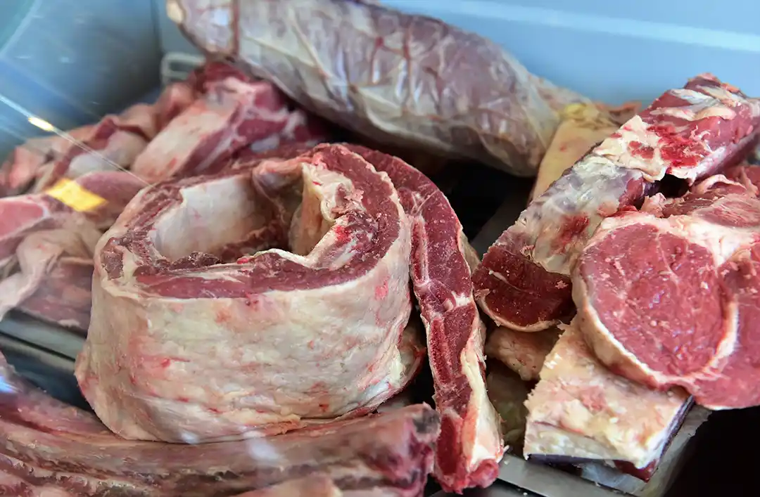 Las carnicerías ven un leve repunte de ventas de manera pareja en todos sus productos y esperan una reactivación del sector.