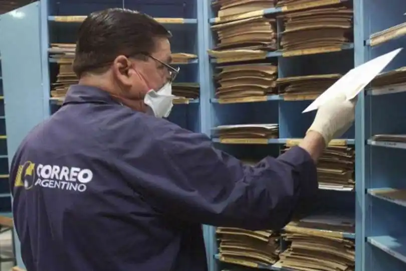 Detuvieron a un cartero por robar más de 19 mil cartas
