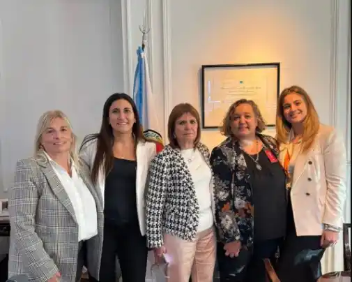 Cecilia Roffé y Patricia Bullrich (Achivo)