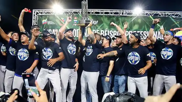 Navegantes del Magallanes ¡CAMPEONES!