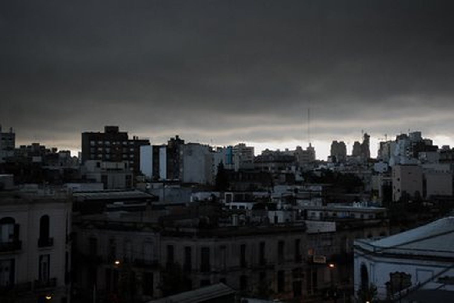 Alerta Meteorológico por tormenta y lluvia en Provincia: Mapa con previsión en vivo