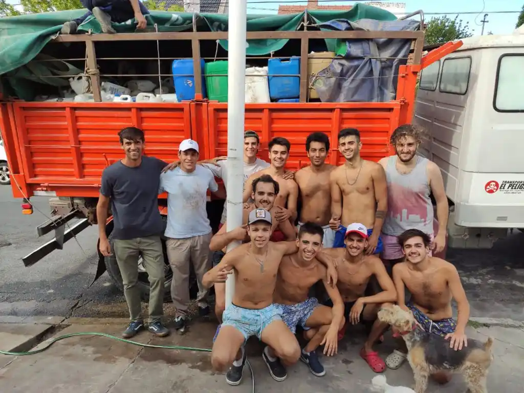 Se enviaron siete mil litros del fertilizante ecológico creado en Tandil 