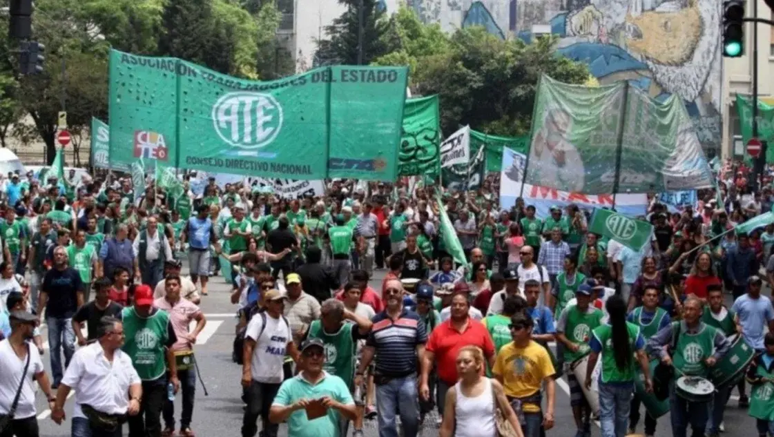 Estatales bonaerenses pidieron a la Provincia la reapertura de paritarias