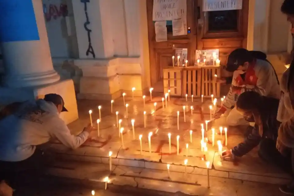 Un Hospital entregó los cuerpos de dos fallecidos a las familias equivocadas 