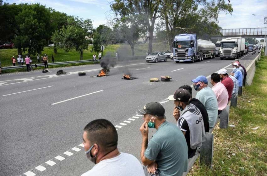 La propuesta del Gobierno de Santa Fe para terminar con el conflicto pesquero