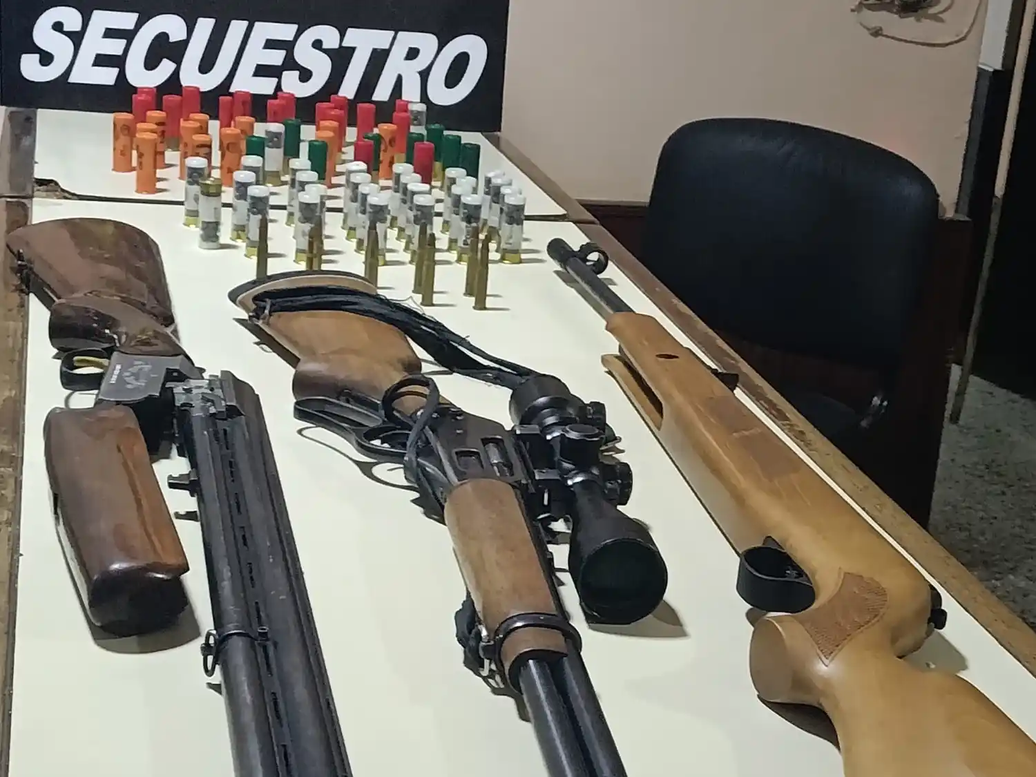 Hasenkamp: allanamiento por violencia de género derivó en el secuestro de armas y la detención de un hombre