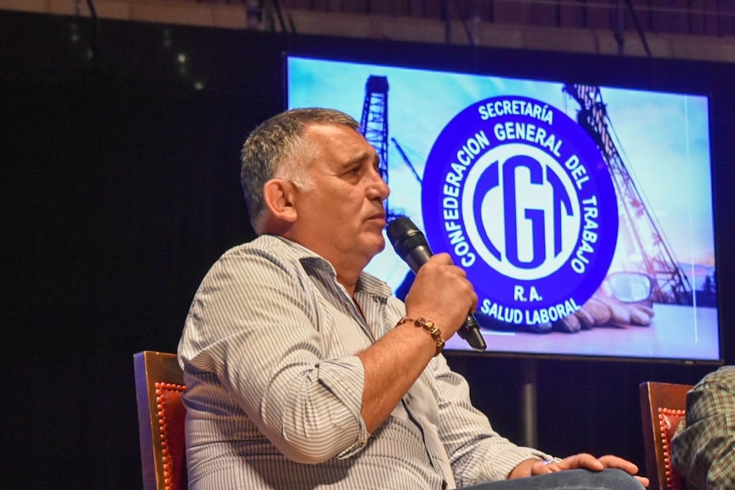 Mario Manrique, diputado y secretario de la CGT.