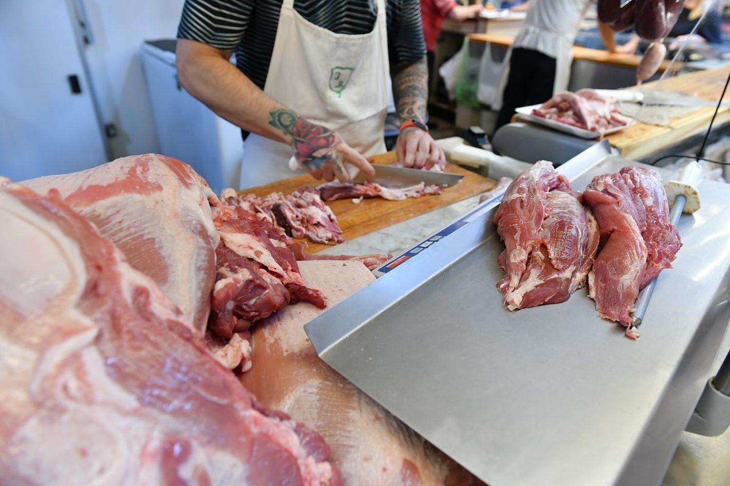 La carne fue lo que más aumentó en abril.