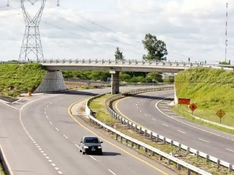 Empresas bajo la lupa se quedan con concesiones clave