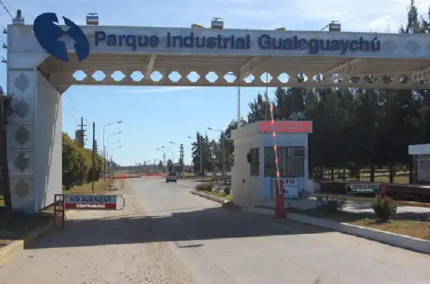 Piaggio recibió a la Comisión Administradora del  Parque Industrial 