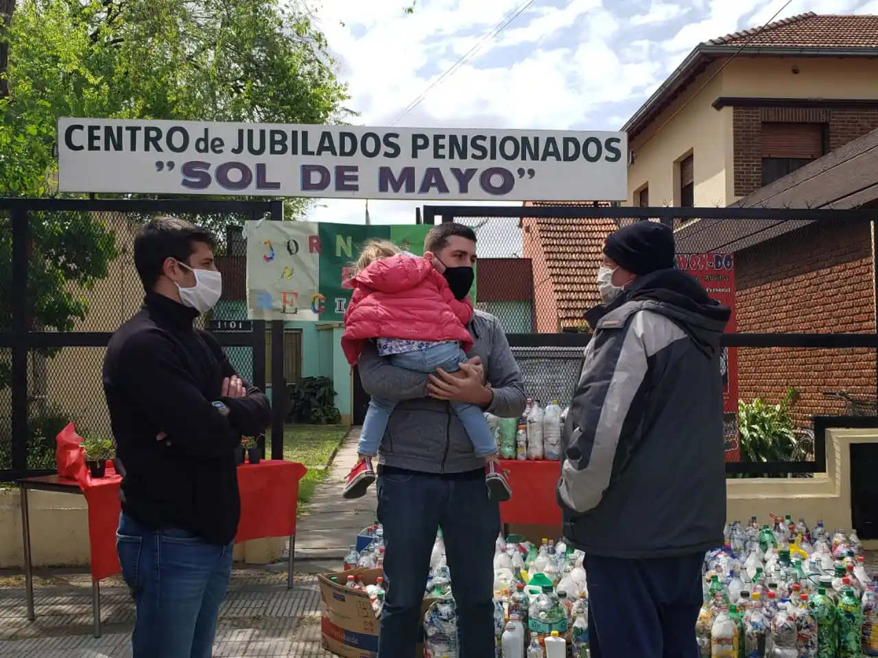 Hurlingham: Juntos por el Cambio organizó jornada de reciclaje encabezada por Lucas Delfino