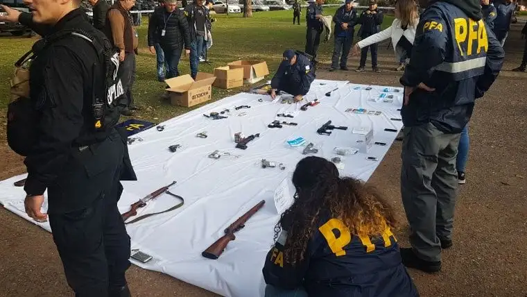 Rosario: secuestraron sofisticadas armas por los ataques al Poder Judicial