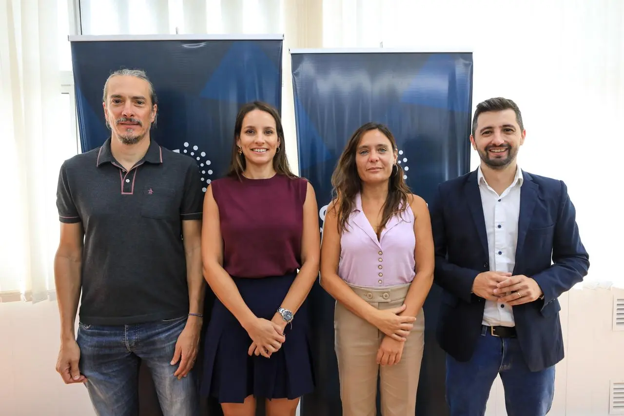 Martin Racca, Maria Paz Caruso, Valeria Soltermam, Juan Senn