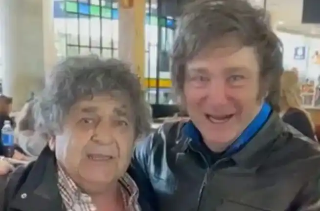 Qué pasó entre Javier Milei y Los Palmeras