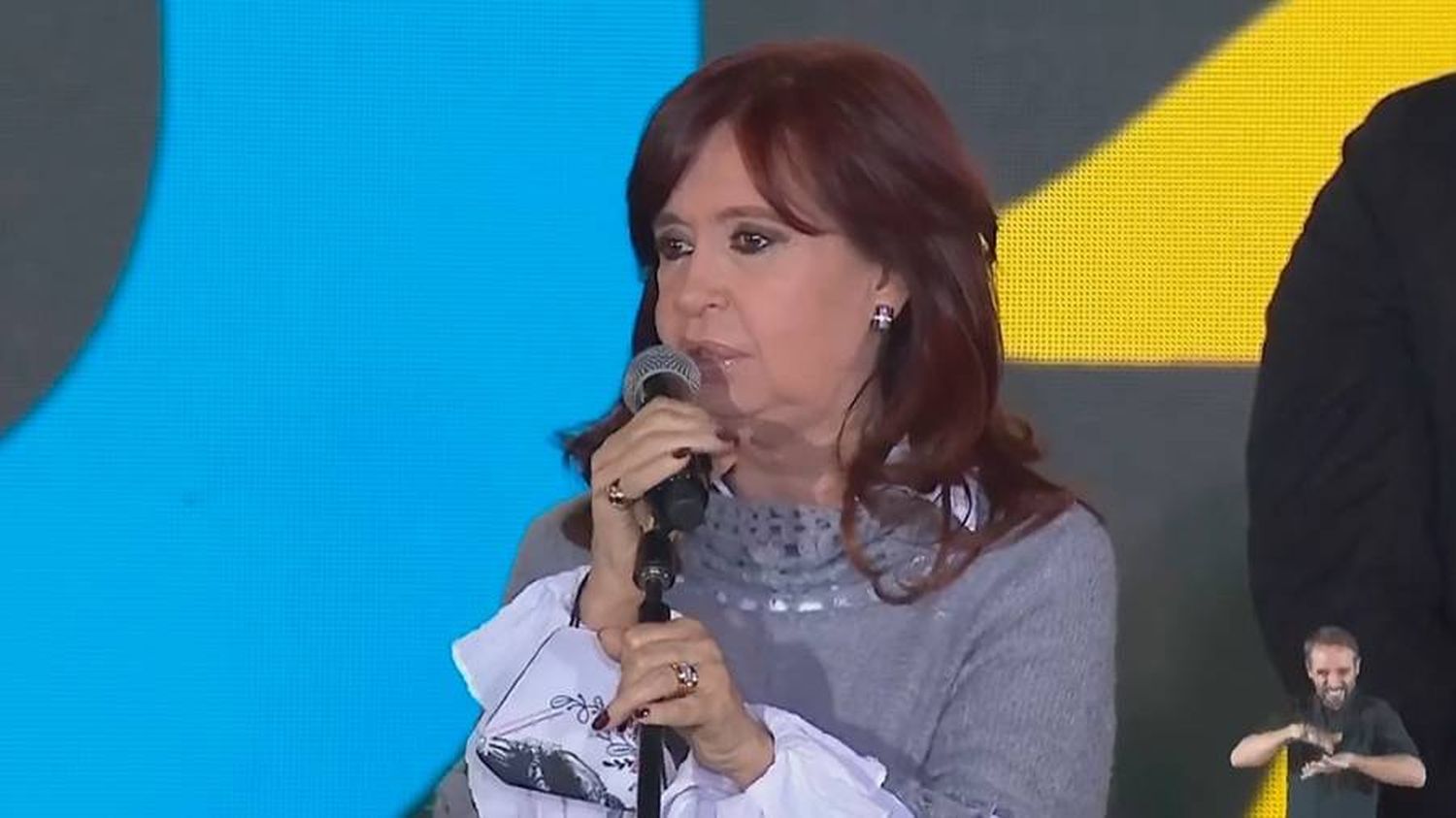 Cristina Kirchner ligó los aumentos de precios de la carne con la "codicia" empresarial