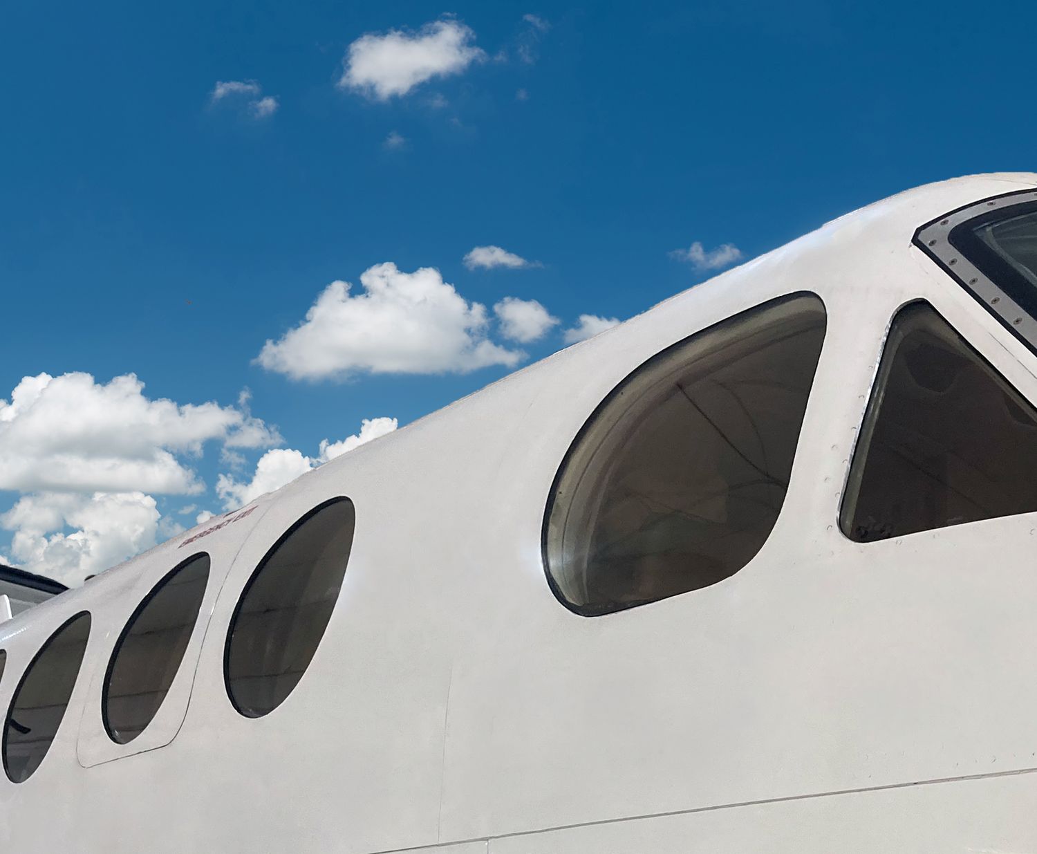 Textron Aviation incorporates CoolView windows in Beechcraft King Air 260 and 360