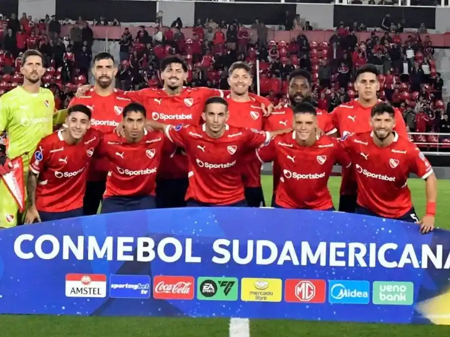 El Rojo a las 19 en Asunción.