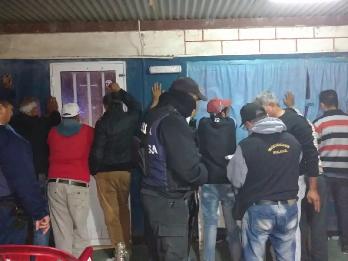 Un detenido y local clausurado por juego clandestino en Brinkmann