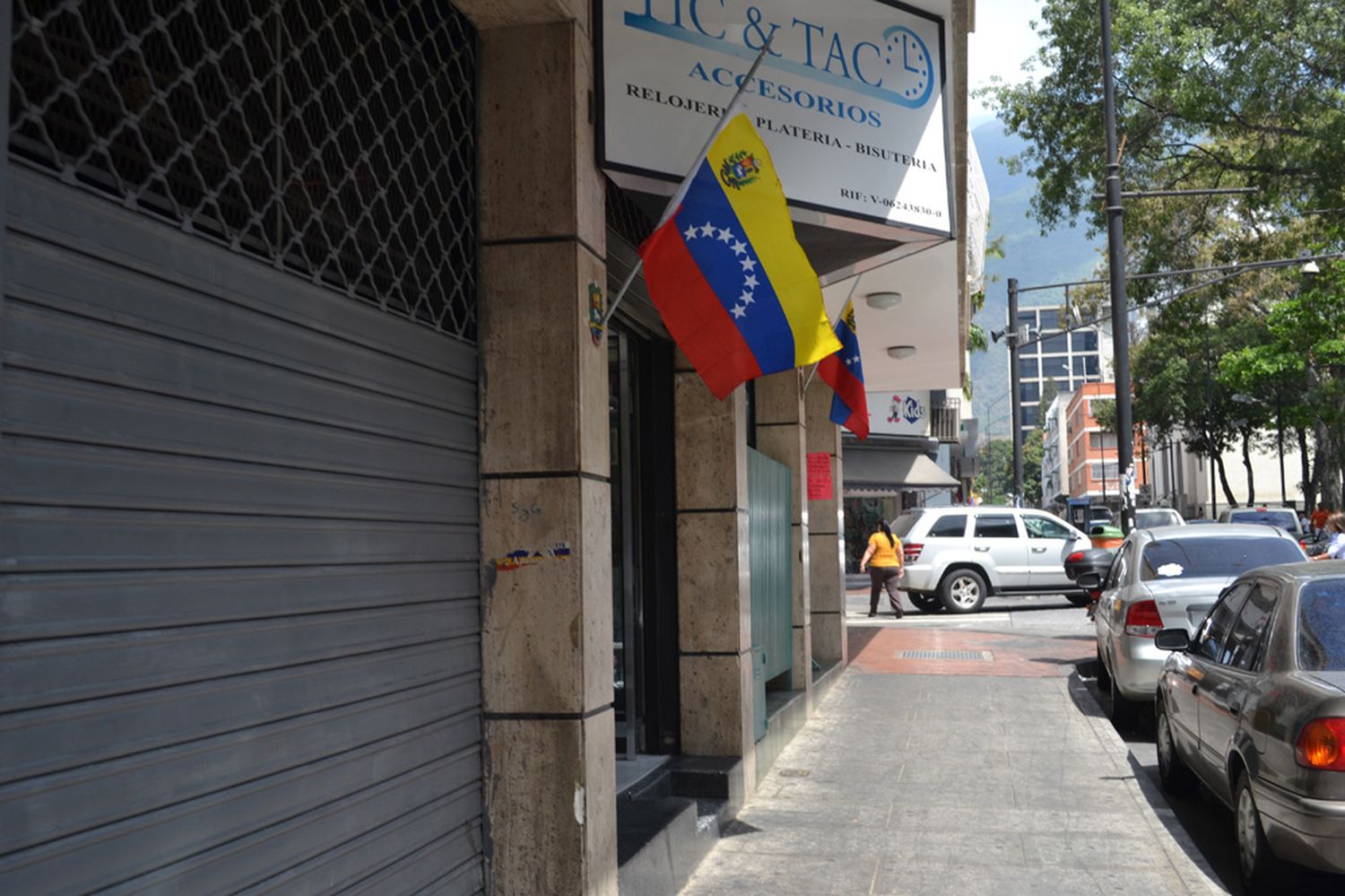 Caracas, desolada en el inicio de la huelga general