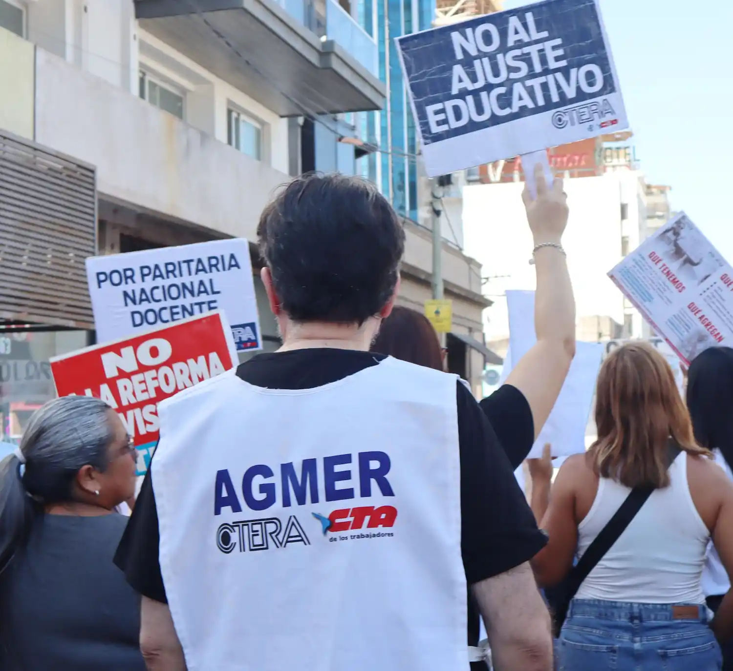 Fuerte cruce por el alcance del paro docente en la provincia