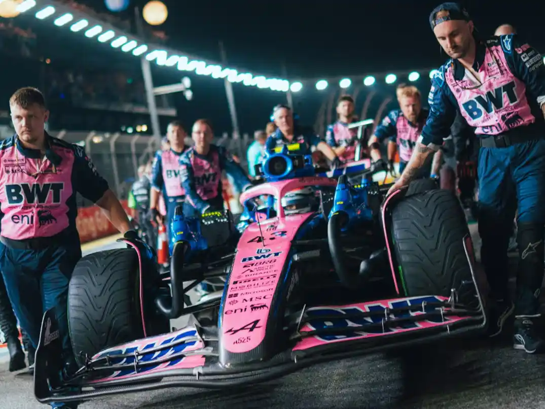 El modelo A525 que manejará Colapinto en Austin se sumará a una causa de concientización sobre una extraña enfermedad infantil.Foto: X@AlpineF1Team.