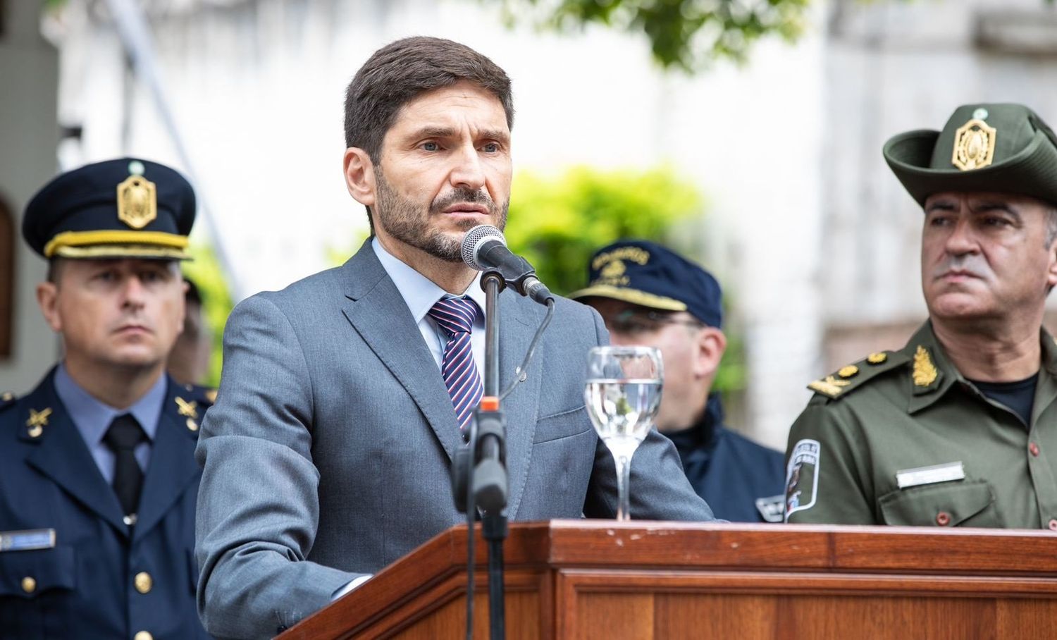 El gobernador fijo una clara posición en el debate que por estos días es tema central: bajar la edad de imputabilidad.