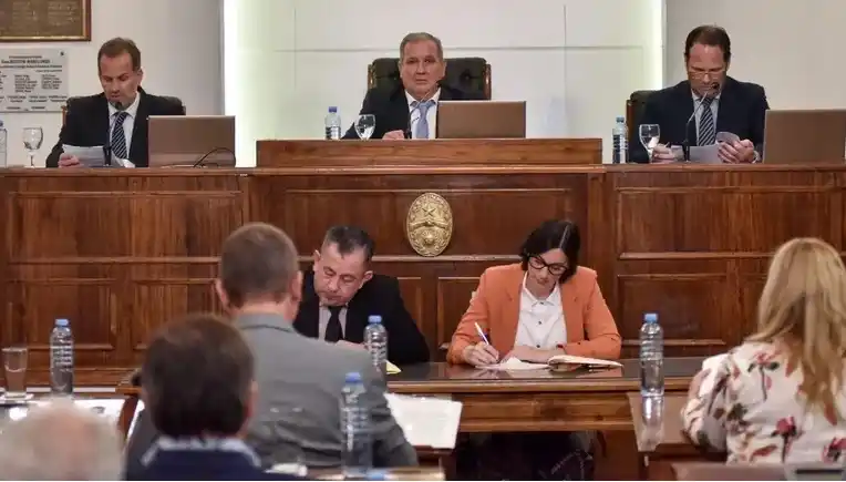 Por unanimidad, el Senado convirtió en ley la creación de la Fiscalía Anticorrupción