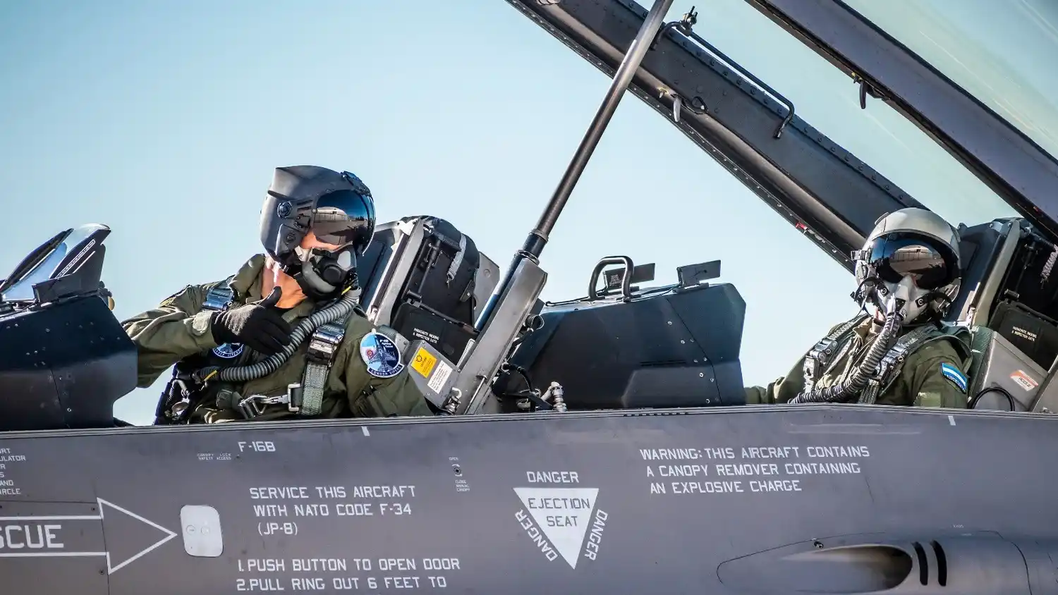 La Fuerza Aérea Argentina inició los vuelos con los F-16 y avanza en su incorporación operativa