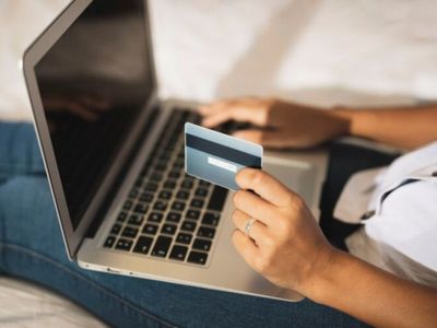 Fraudes digitales en San Valentín: cómo evitar estafas