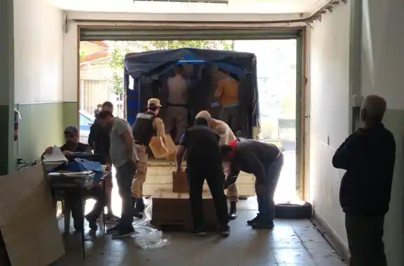 Desbaratan una banda dedicada a la venta de cigarrillos truchos