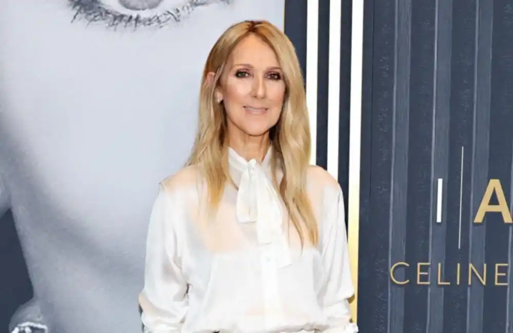 Céline Dion saluda a sus fans en París, y los rumores de su actuación en los Juegos Olímpicos se hacen más fuertes