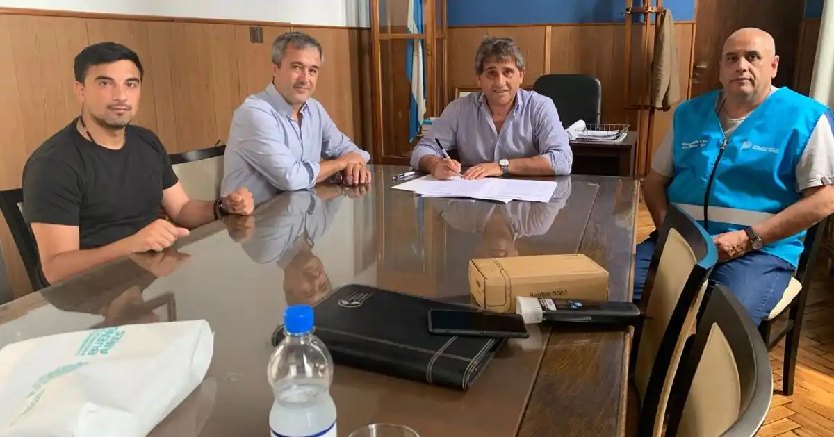 Convenio. Lobería recibió un alómetro y un alcoholímetro