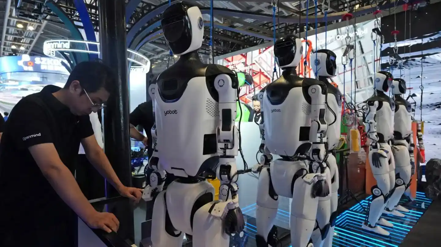 EE.UU. prohibió los robots fabricados en China por riesgos de seguridad: "Son inaceptables"