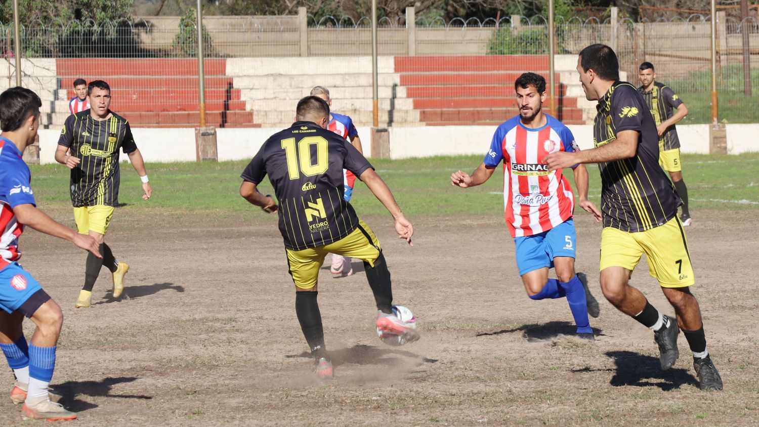 Hoy sábado y mañana domingo se juega la cuarta fecha del futbol de Liga Concordiense