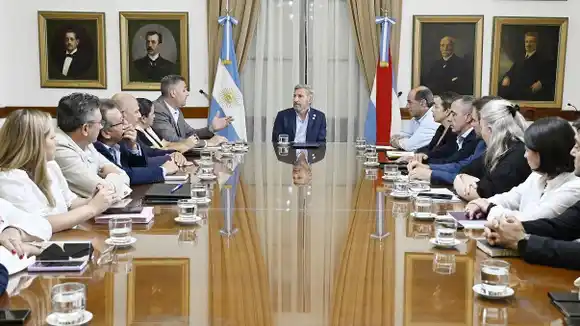 Frigerio analizó prioridades de gestión con Diputados de Juntos por Entre Ríos