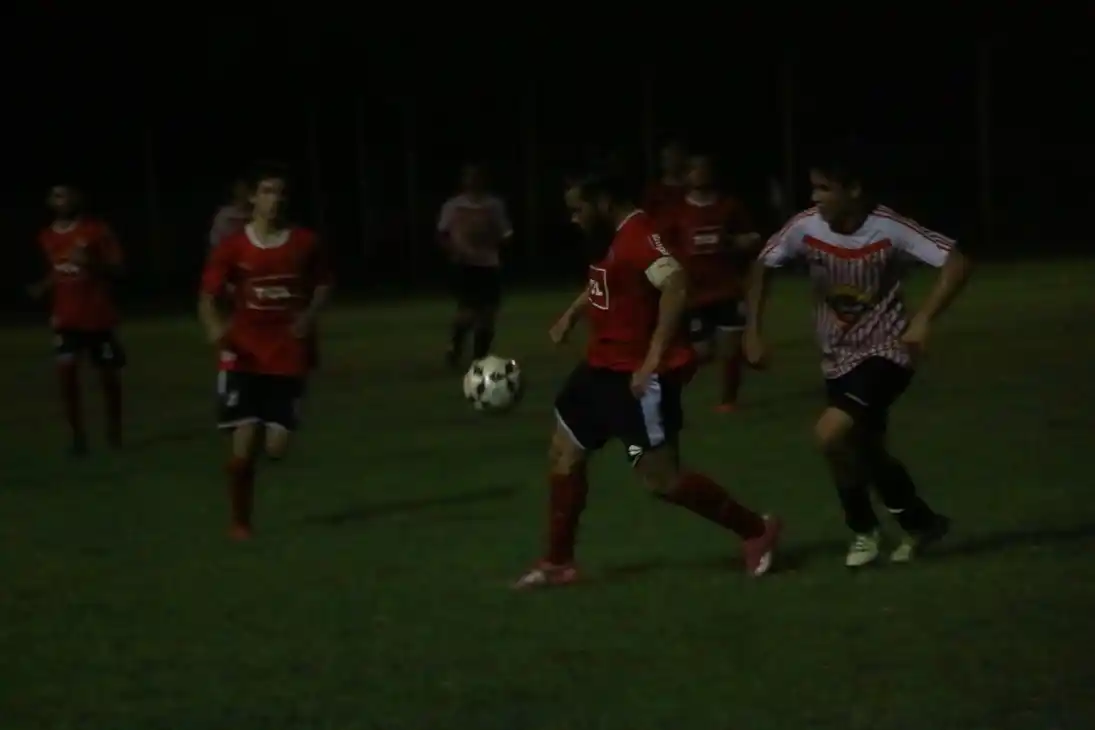 Independiente se quedó con el clásico del Barrio Norte