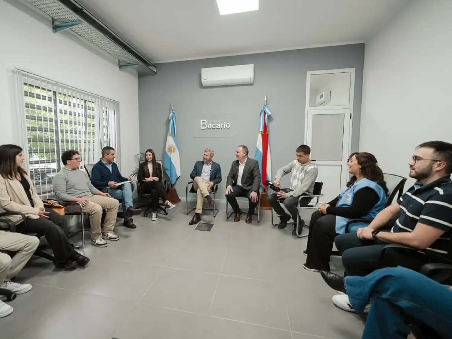 Frigerio destacó que desde el inicio de su gestión las becas se incrementaron un 500%
